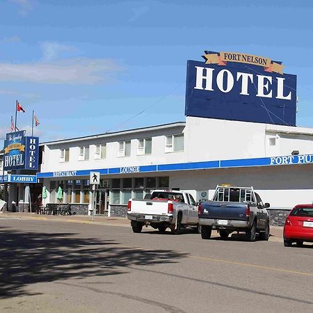Fort Nelson Hotel Buitenkant foto